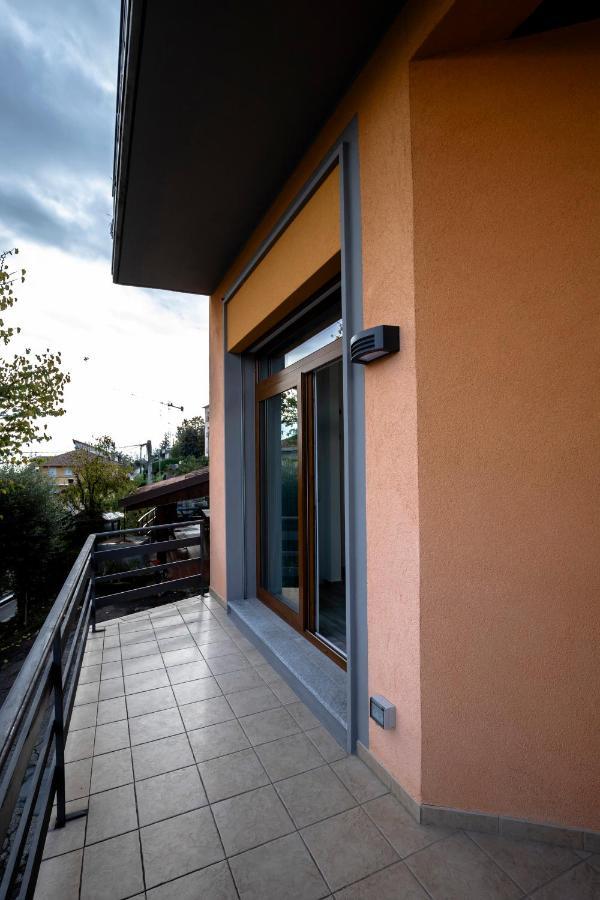 Residenza Il Roccolo Διαμέρισμα San Fermo della Battaglia Εξωτερικό φωτογραφία